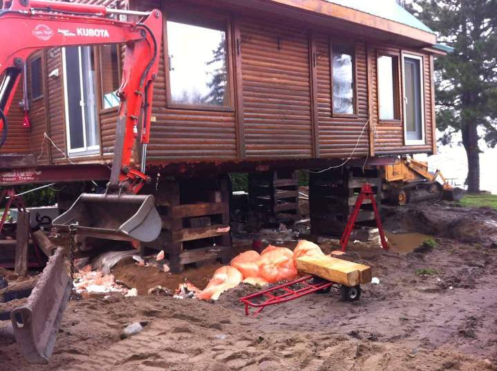 Levage de maison Normandin